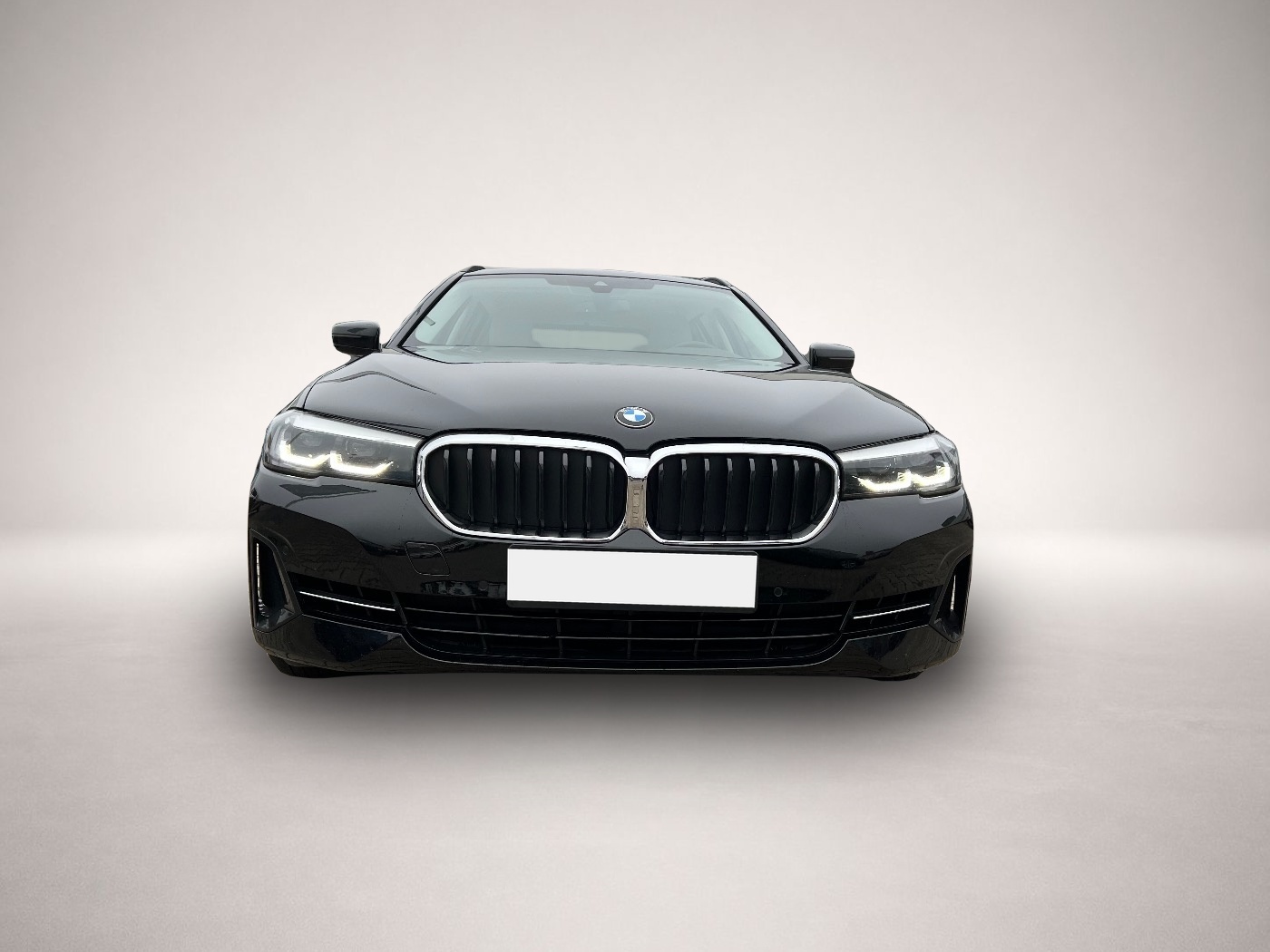 BMW 520 (03/2021, )