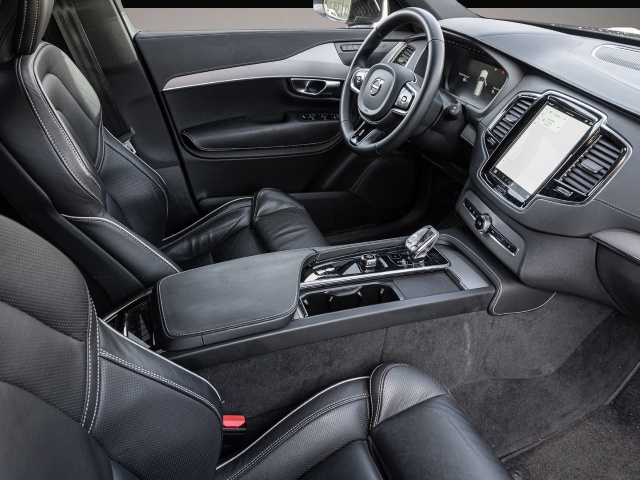 Volvo XC90 (12/2022, Hybrid (Benzin/Elektro))