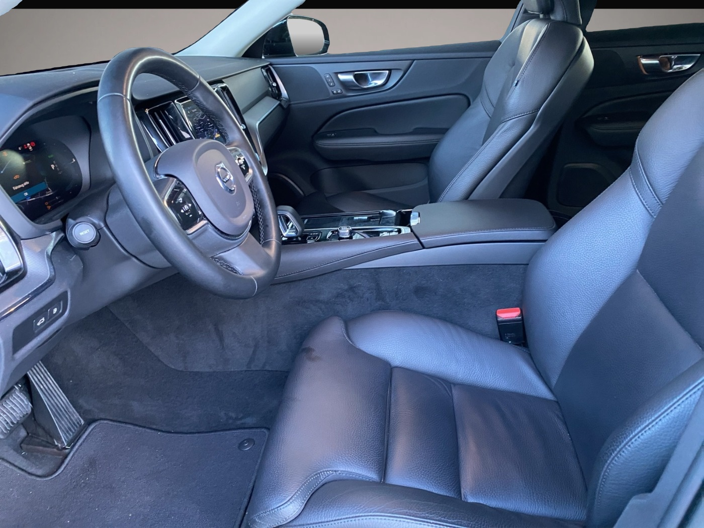 Volvo V60 (12/2022, )