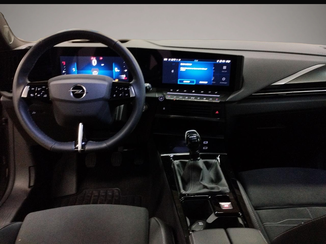 Opel Astra (04/2025, Benzin)