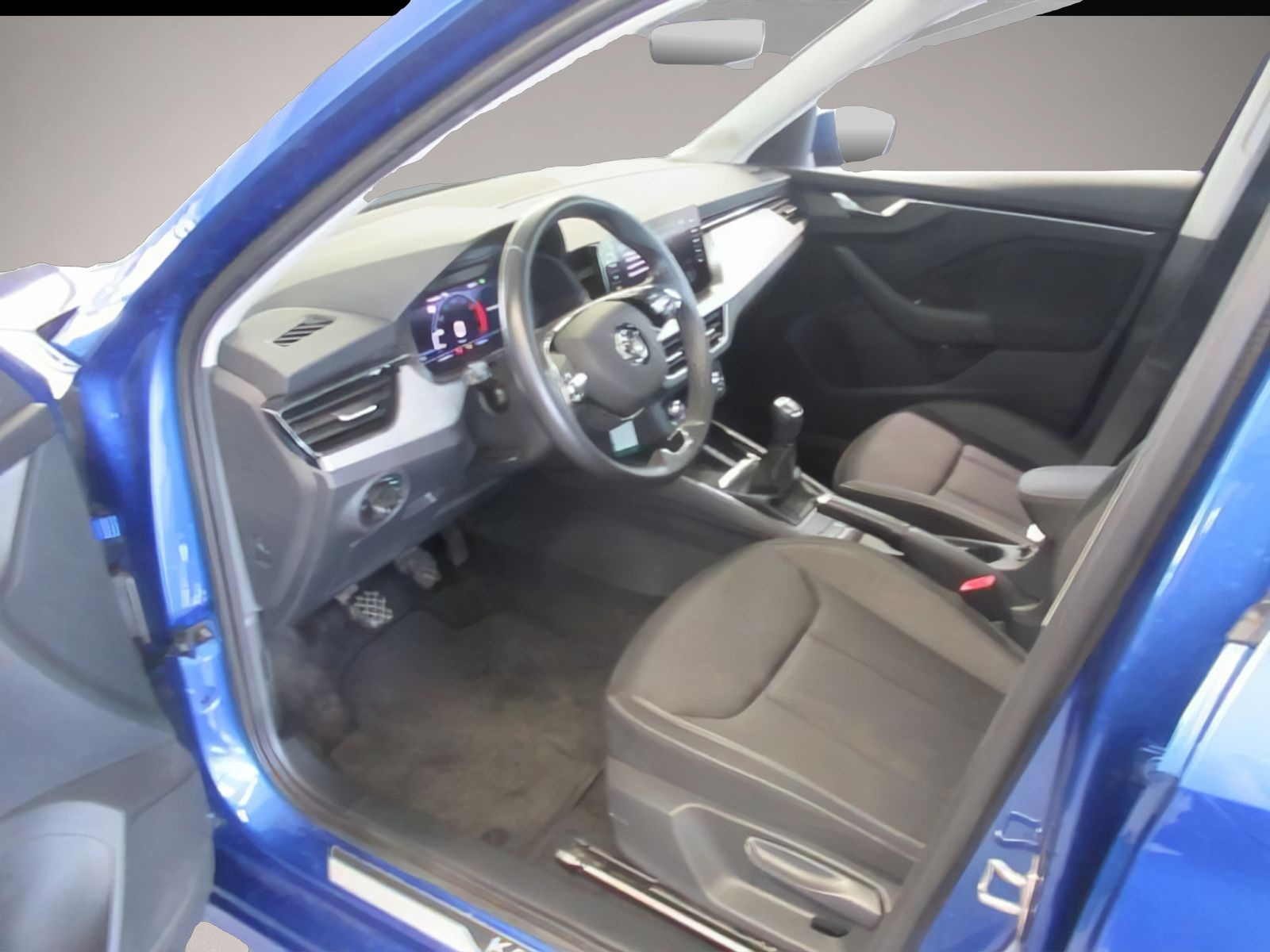 Skoda Kamiq (08/2022, Benzin)