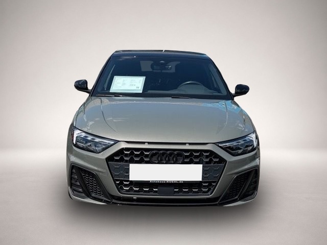Audi A1 (06/2023, Benzin)