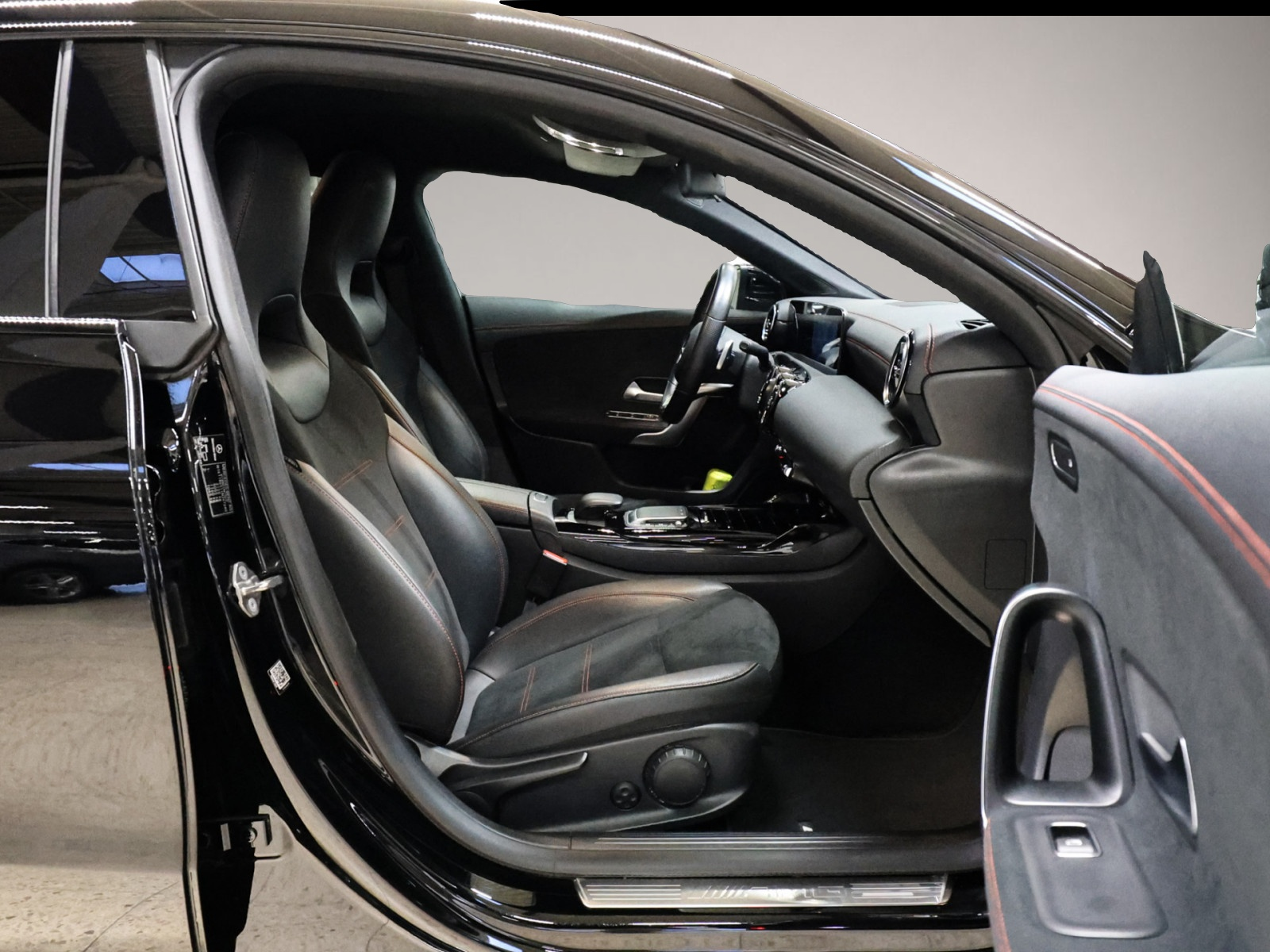 Mercedes-Benz CLA 35 AMG (11/2021, Benzin)