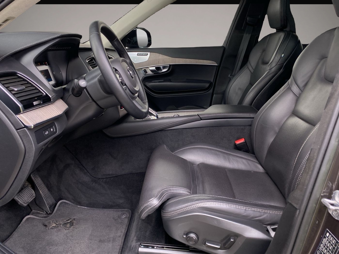 Volvo XC90 (12/2022, Hybrid (Benzin/Elektro))