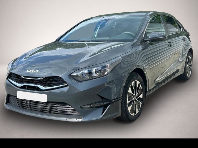 KIA cee'd / Ceed (12/2025, Benzin)