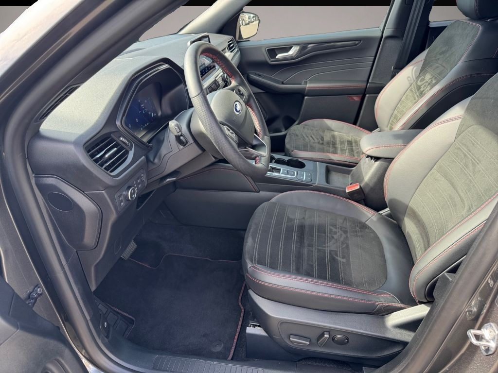 Ford Kuga (09/2024, )