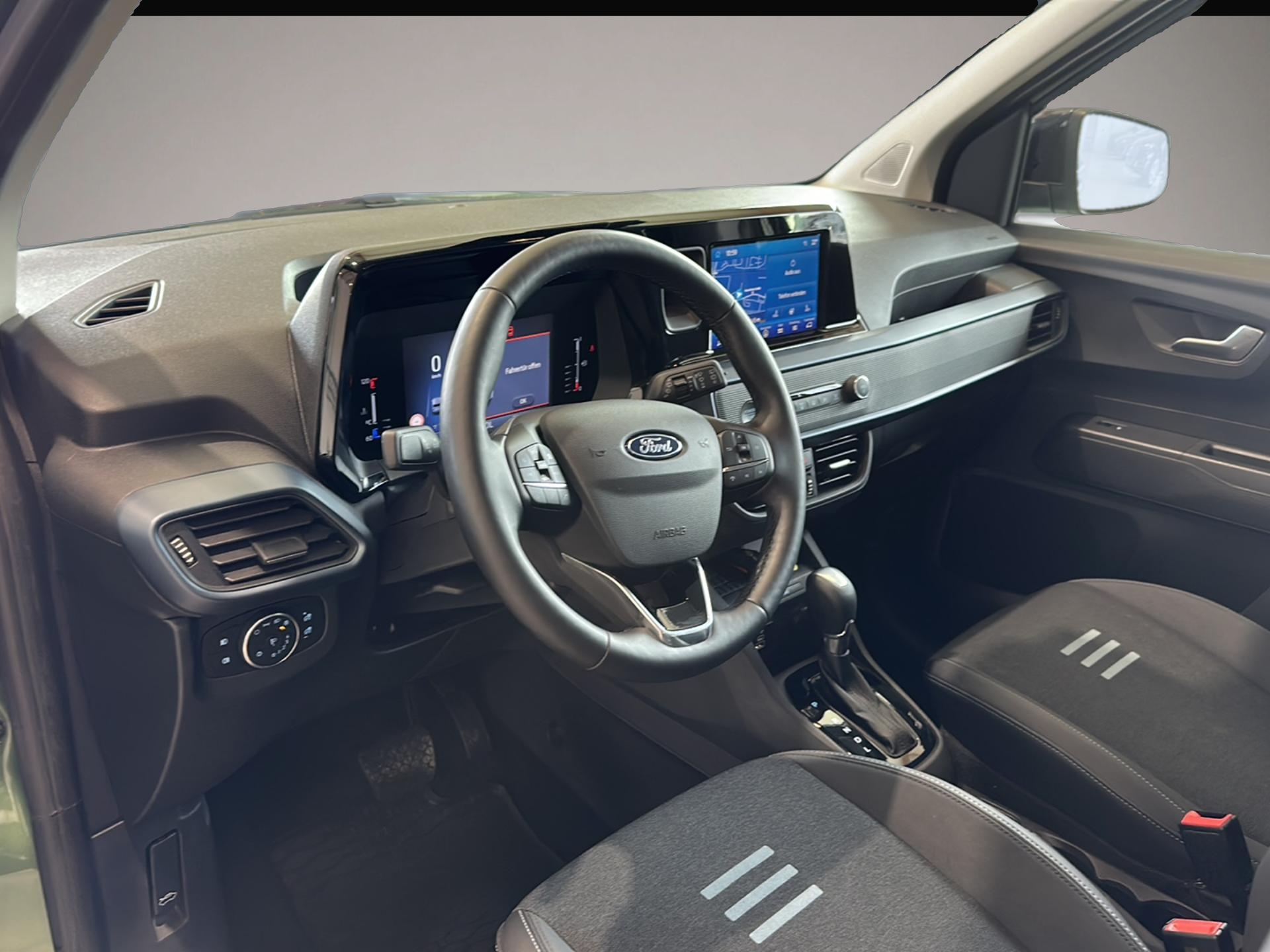 Ford Tourneo Courier (04/2025, Benzin)