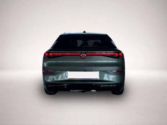 Volkswagen T-Roc (05/2026, Benzin)