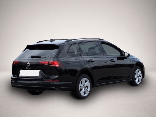 Volkswagen Golf (02/2025, Benzin)