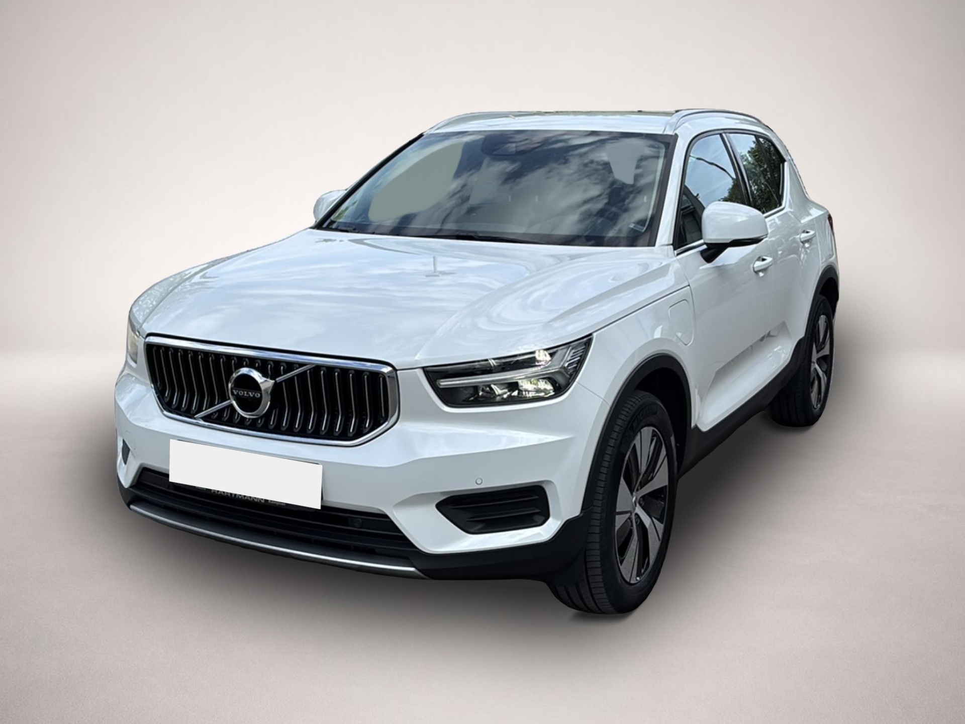 Volvo XC40 (04/2022, Hybrid (Benzin/Elektro))