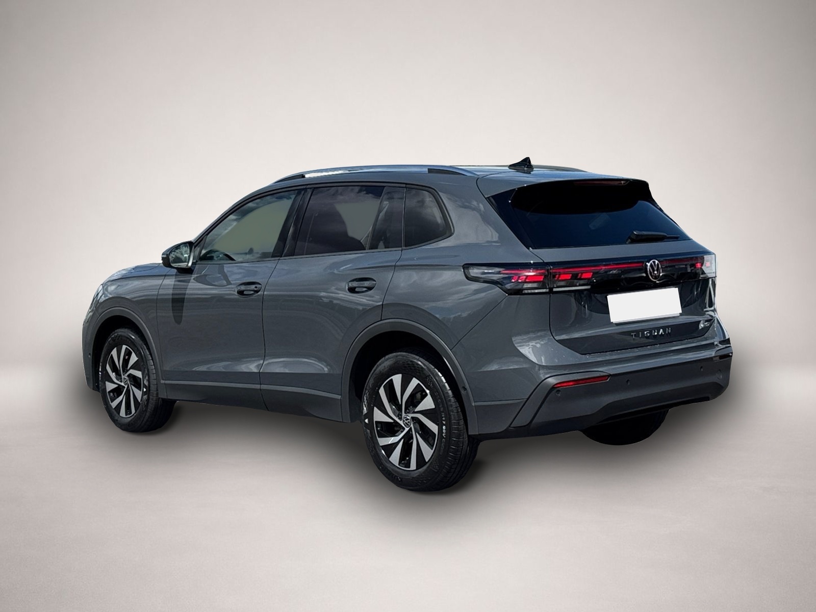 Volkswagen Tiguan (06/2026, Benzin)