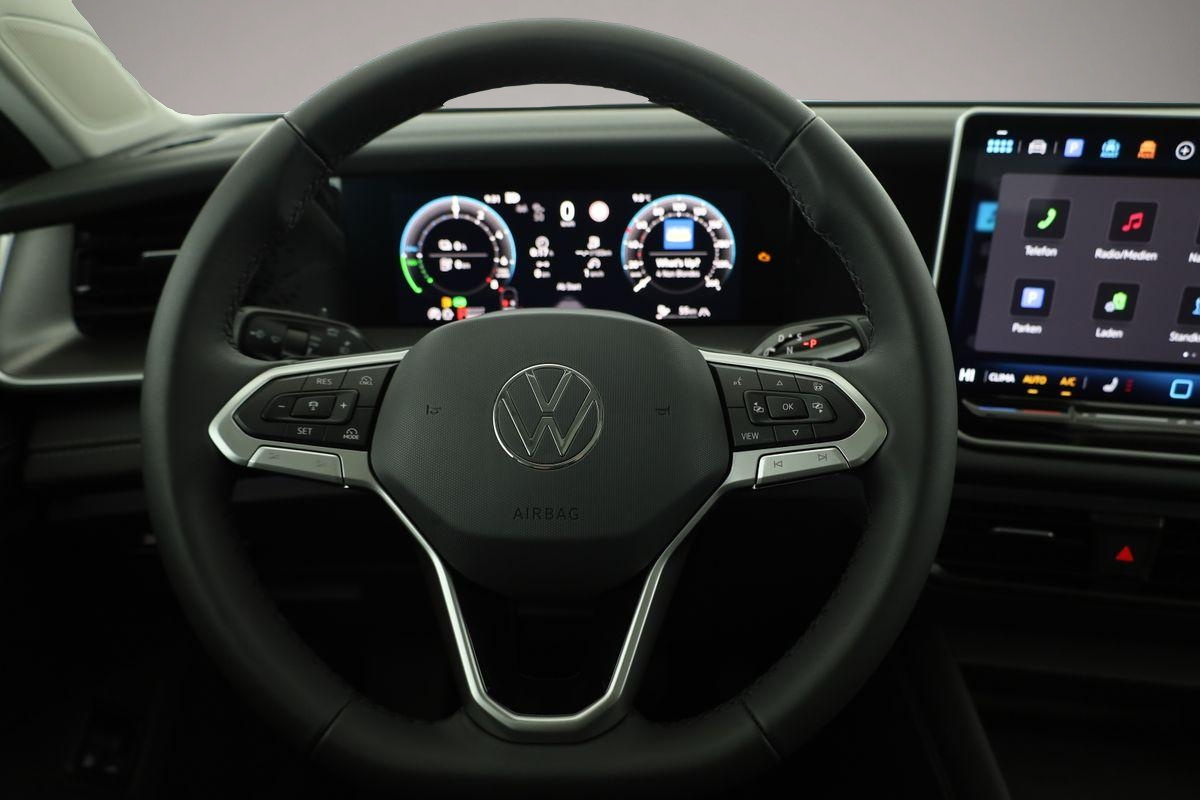 Volkswagen Tayron (12/2025, Hybrid (Benzin/Elektro))