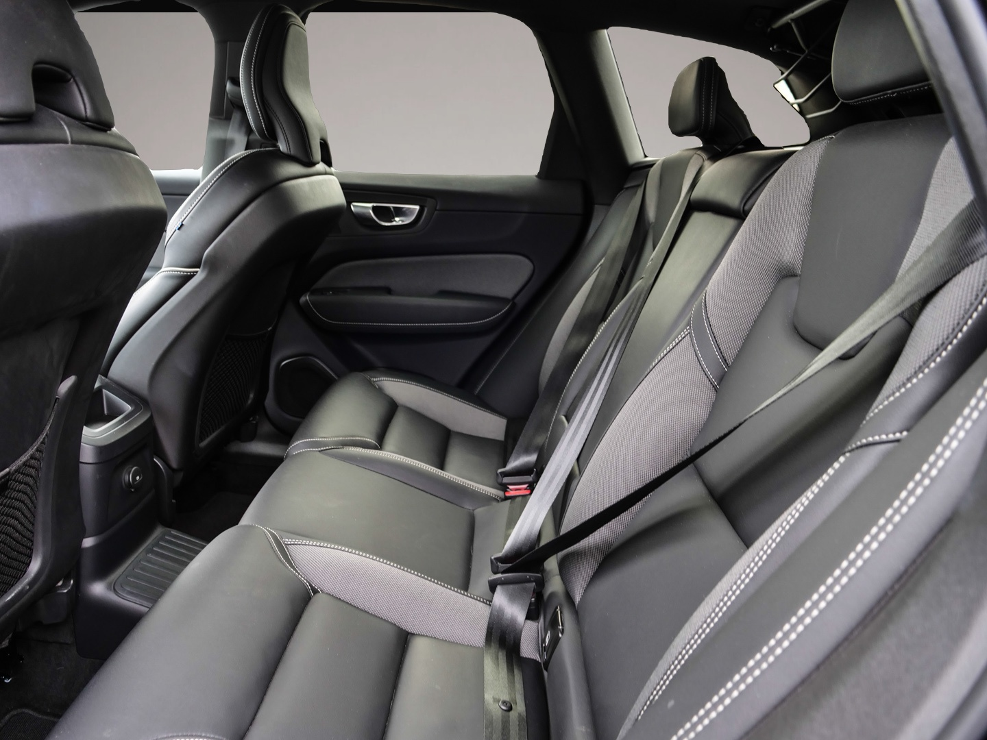 Volvo XC60 (03/2023, Hybrid (Benzin/Elektro))