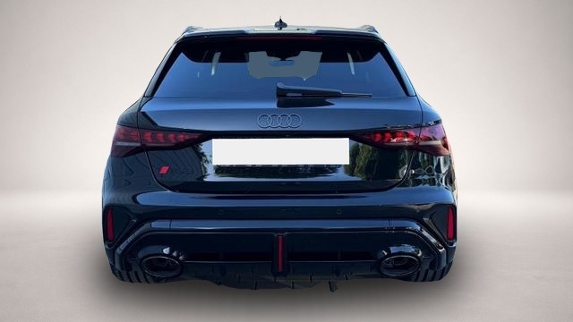 Audi RS3 (08/2026, Benzin)