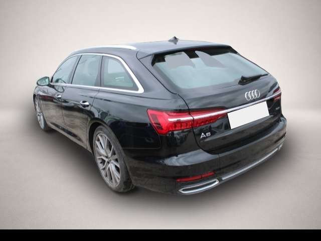 Audi quattro (04/2023, Benzin)