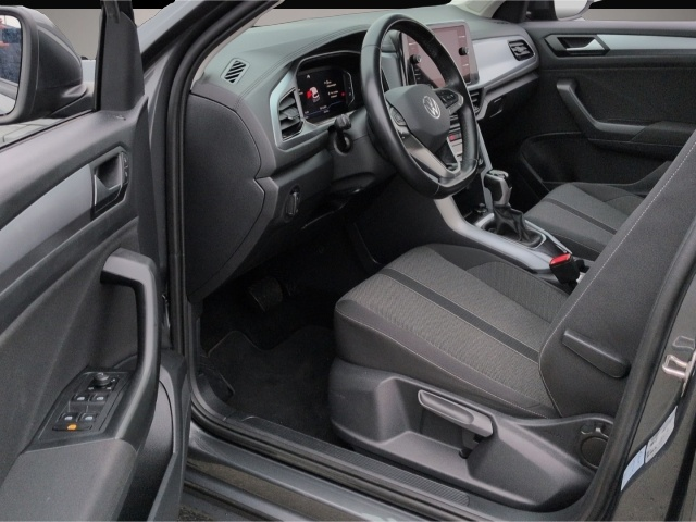 Volkswagen T-Roc (04/2023, Diesel)
