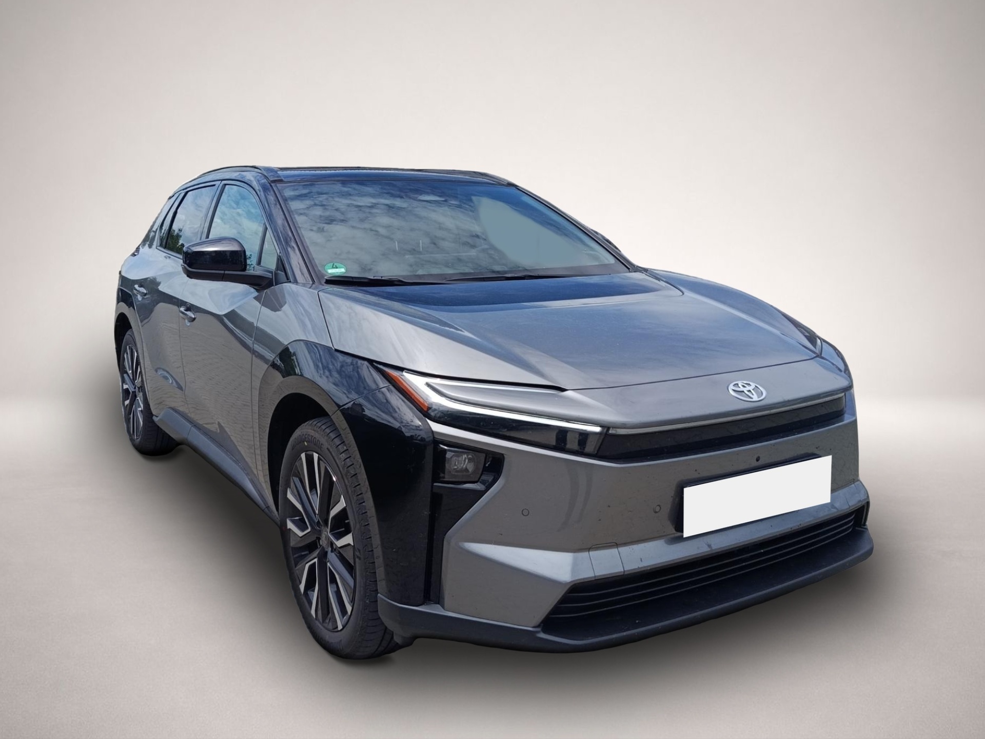 Toyota bZ4X (01/2026, ELECTRIC)
