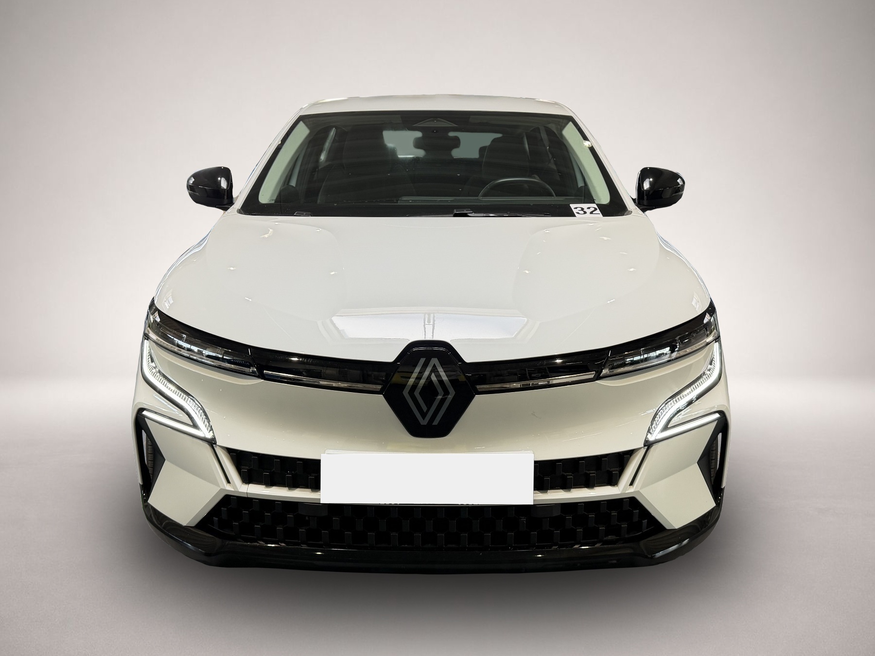 Renault Megane E-TECH (08/2023, ELECTRIC)