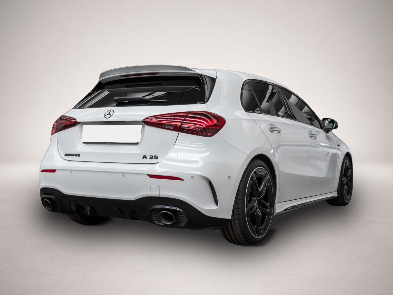 Mercedes-Benz A 35 AMG (08/2025, Benzin)