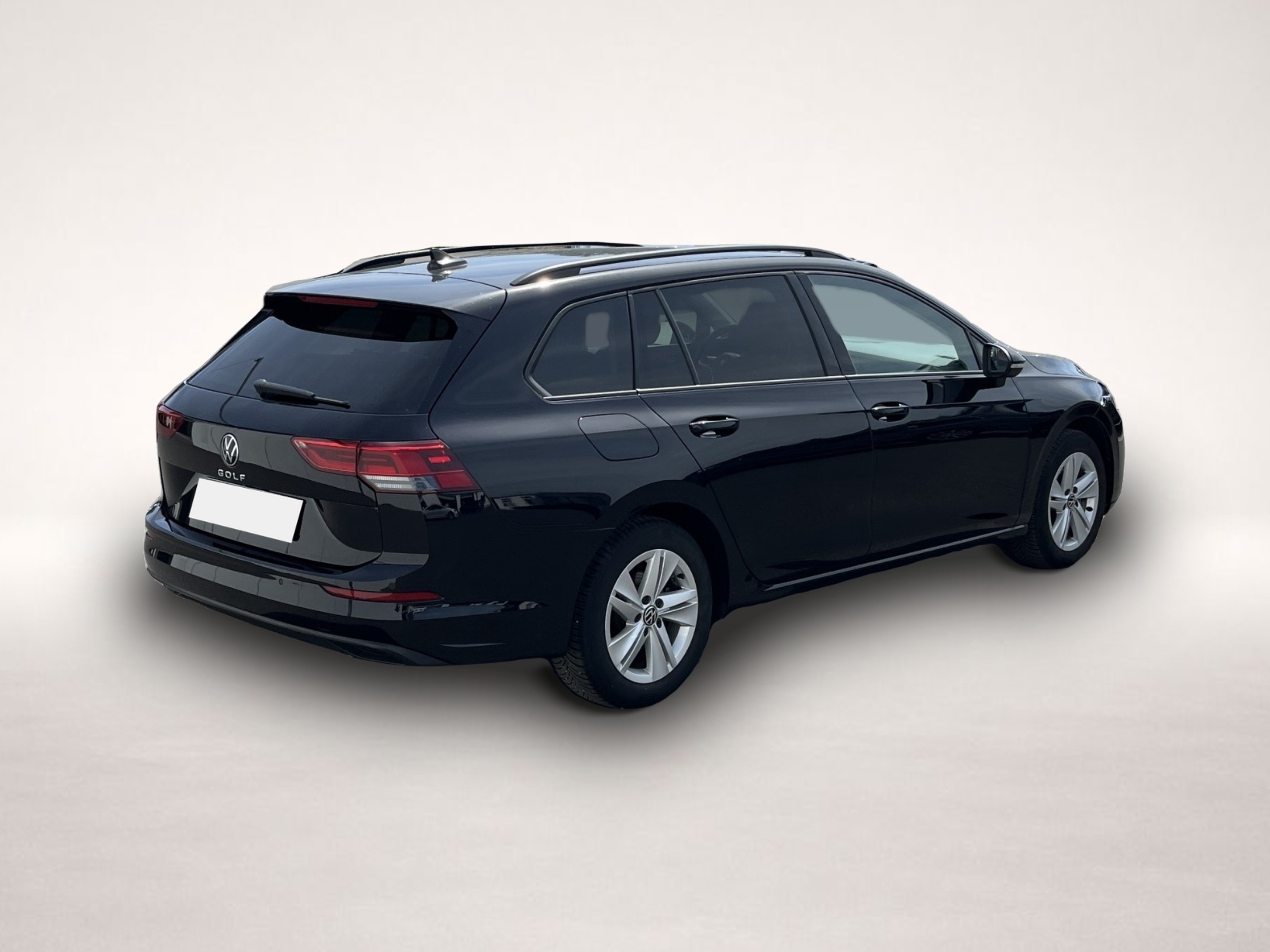 Volkswagen Golf (02/2023, Benzin)