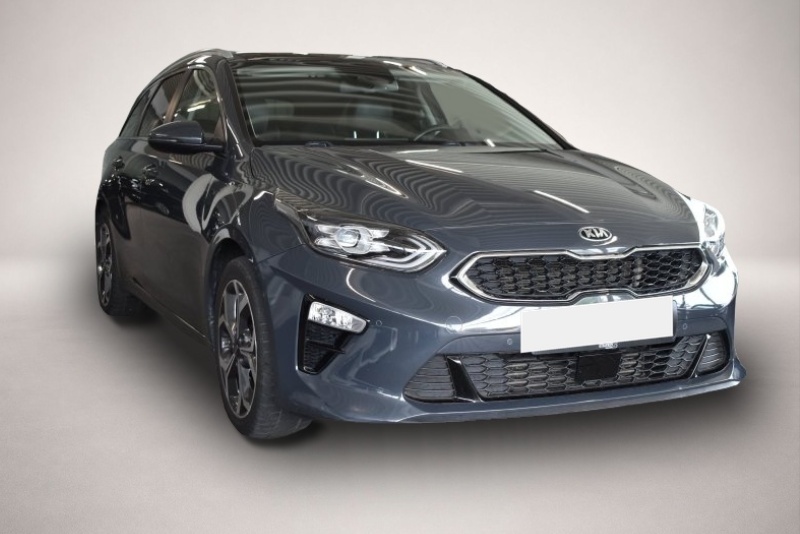 KIA cee'd / Ceed (11/2020, Benzin)