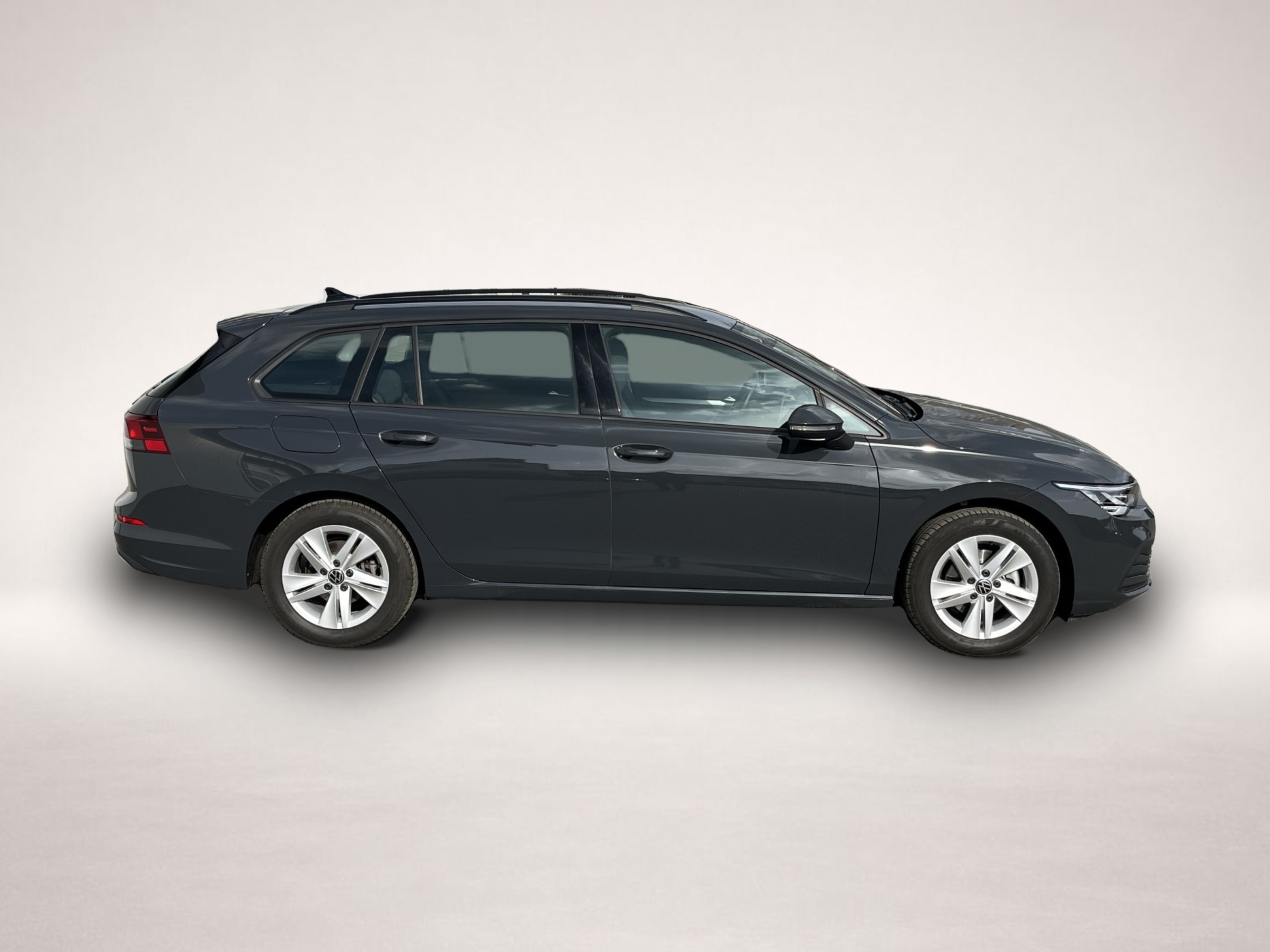 Volkswagen Golf (09/2022, Benzin)