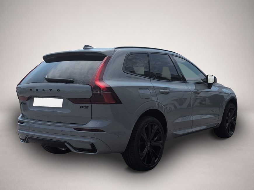 Volvo XC60 (12/2025, Benzin)