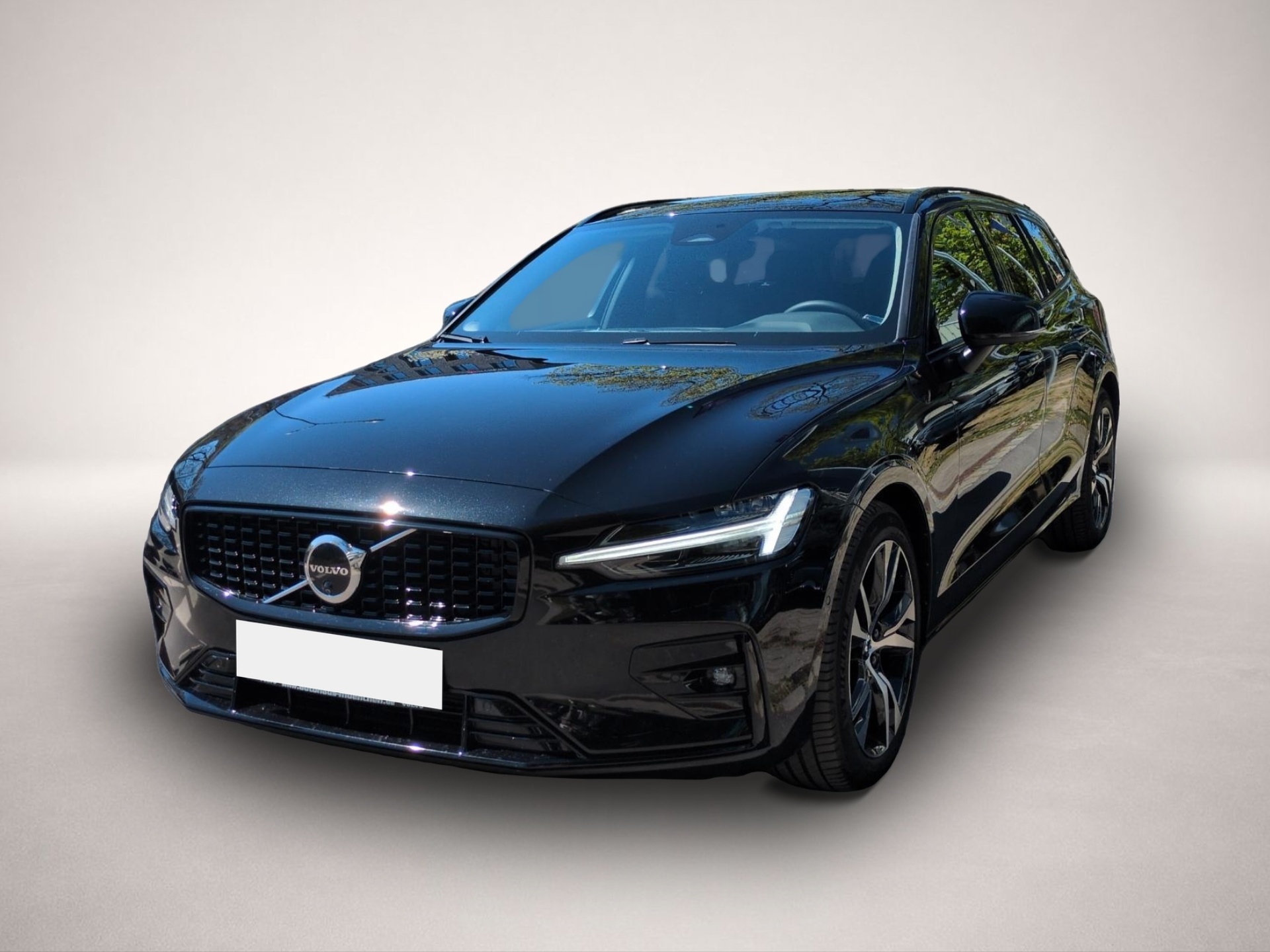 Volvo V60 (04/2024, Benzin)