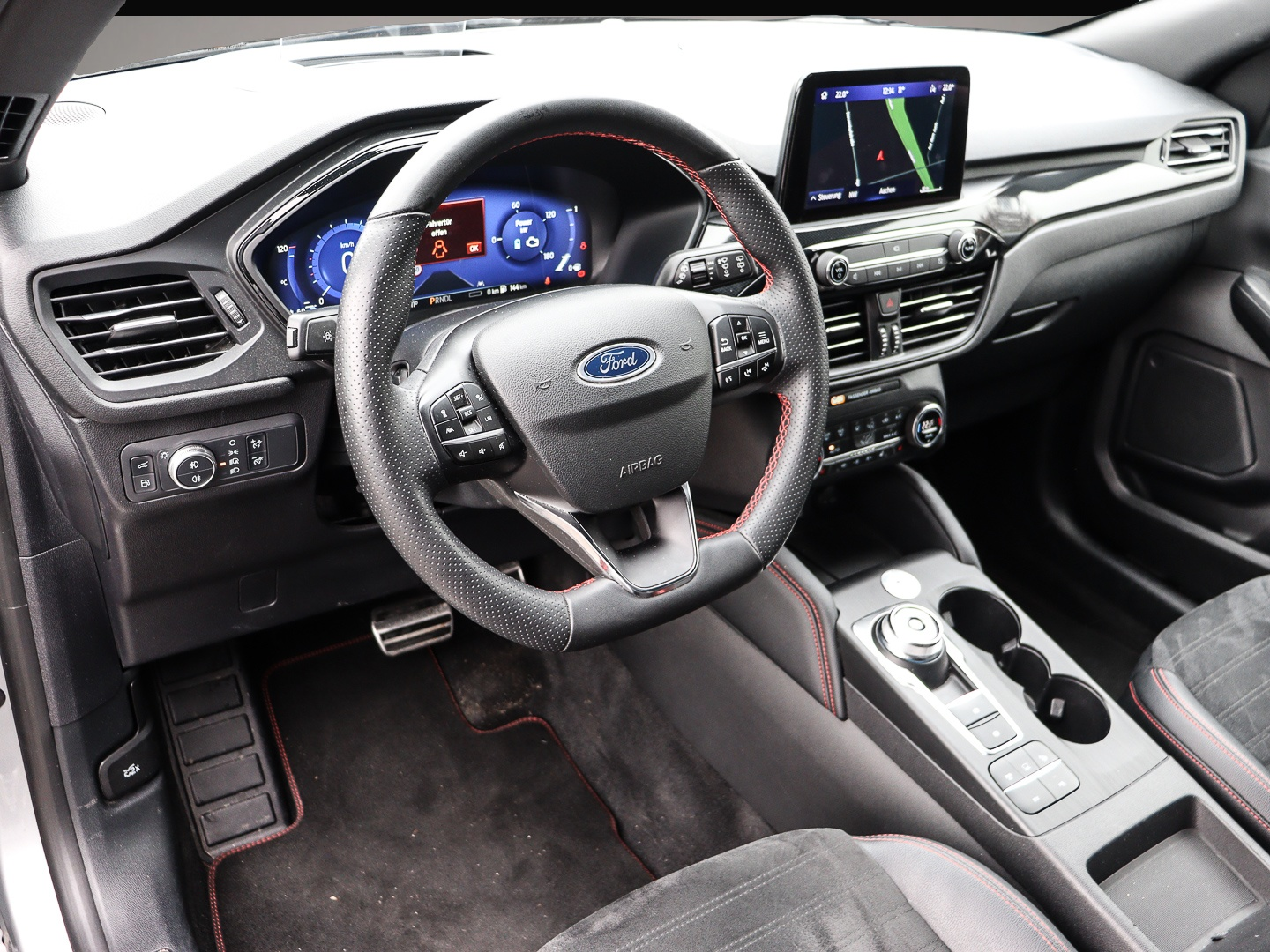 Ford Kuga (10/2022, Hybrid (Benzin/Elektro))
