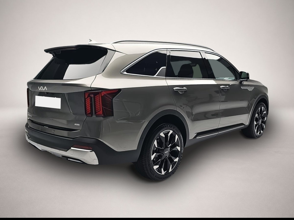 Kia Sorento, image 2 of 4