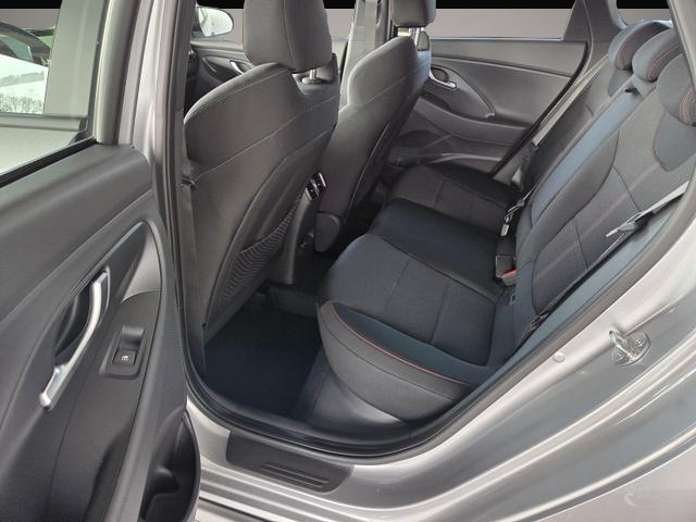 Hyundai i30 (11/2025, Hybrid (Benzin/Elektro))