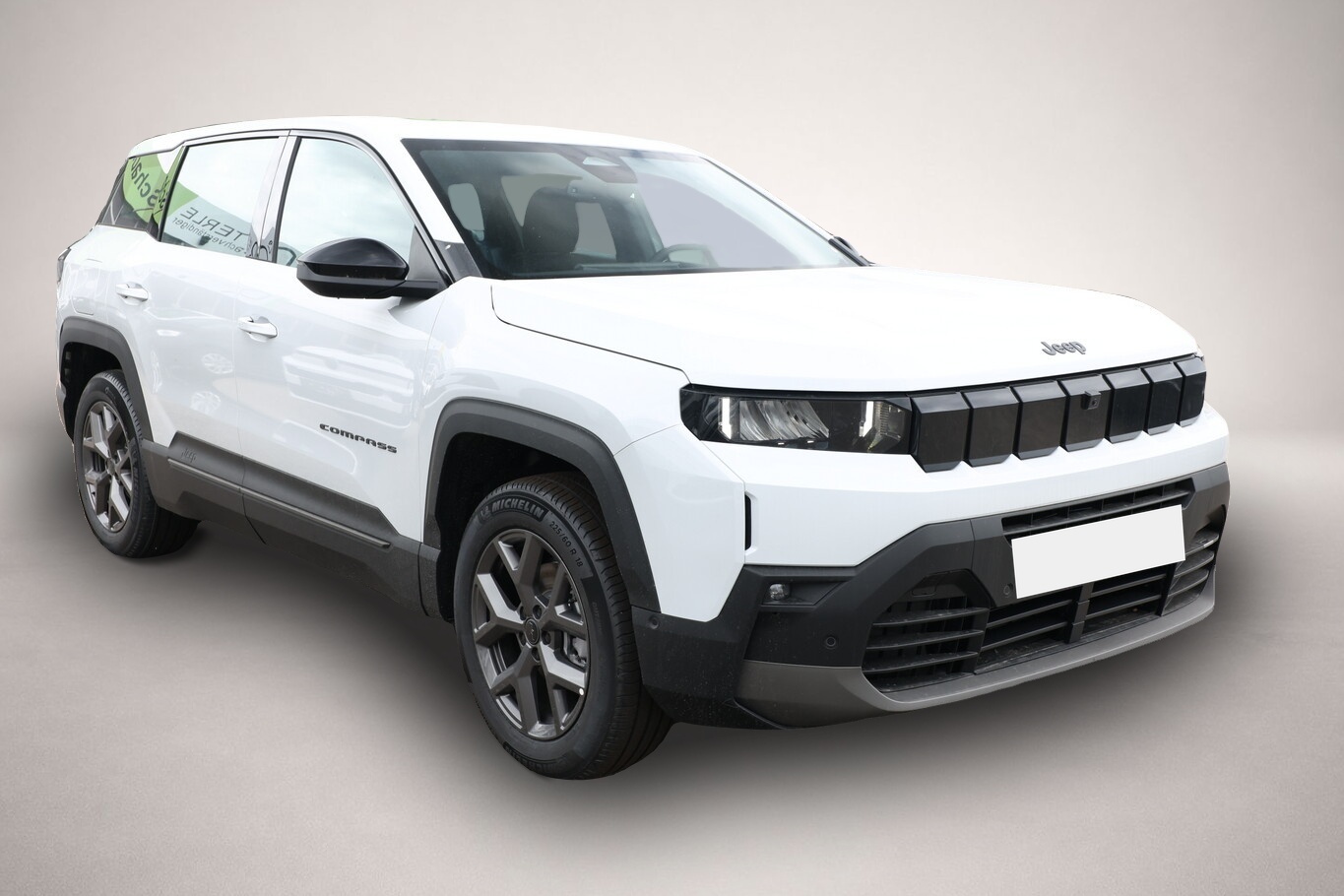 Jeep Compass (06/2026, Benzin)