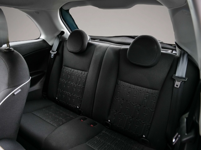 Fiat 500e (06/2023, ELECTRIC)