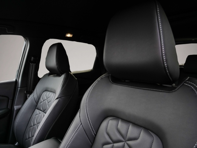 Nissan Qashqai (, Benzin)