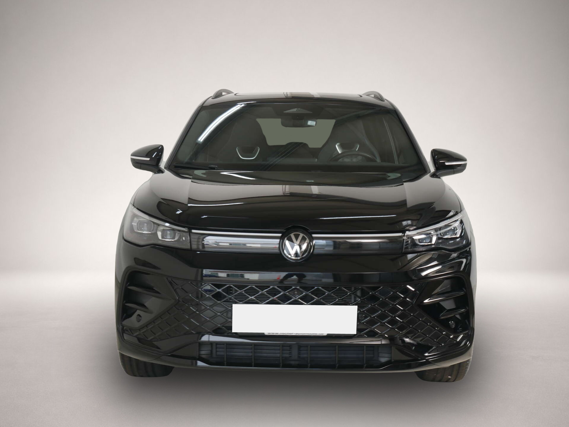 Volkswagen Tiguan (12/2025, Benzin)