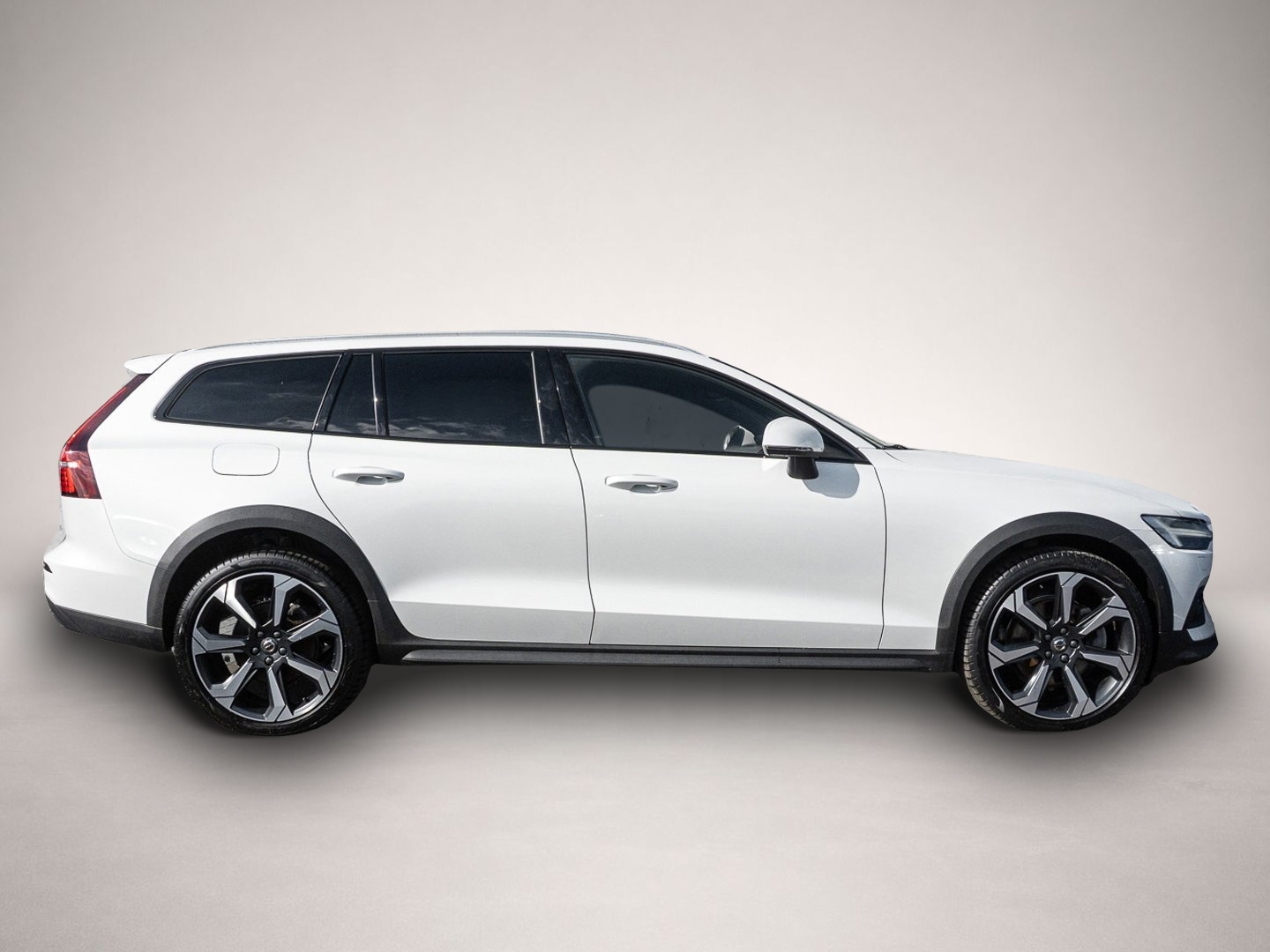 Volvo V60 Cross Country (02/2024, )