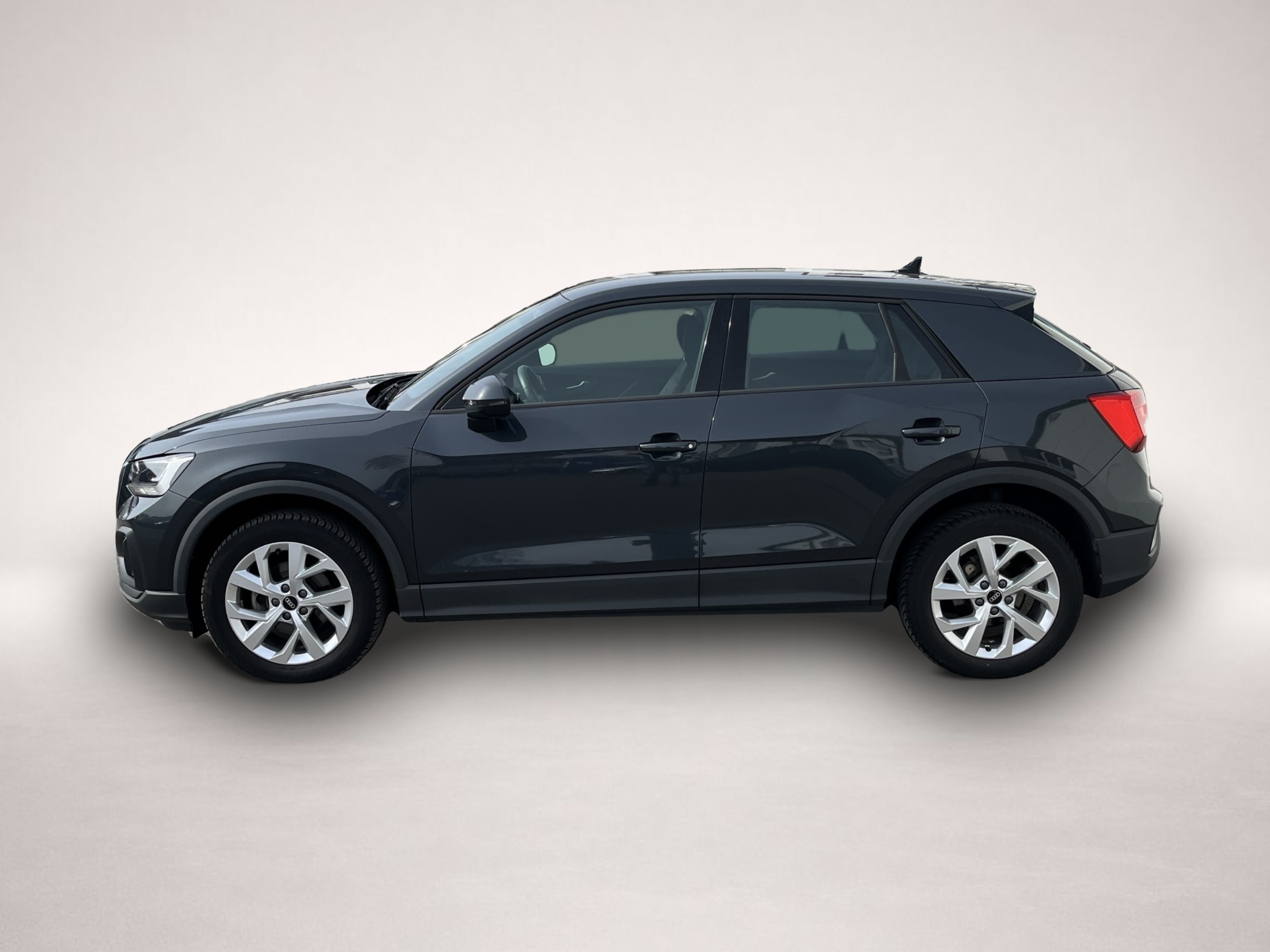 Audi Q2 (03/2022, Benzin)