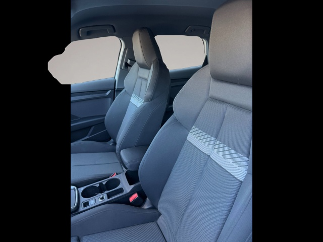 Audi A3 (03/2023, Benzin)