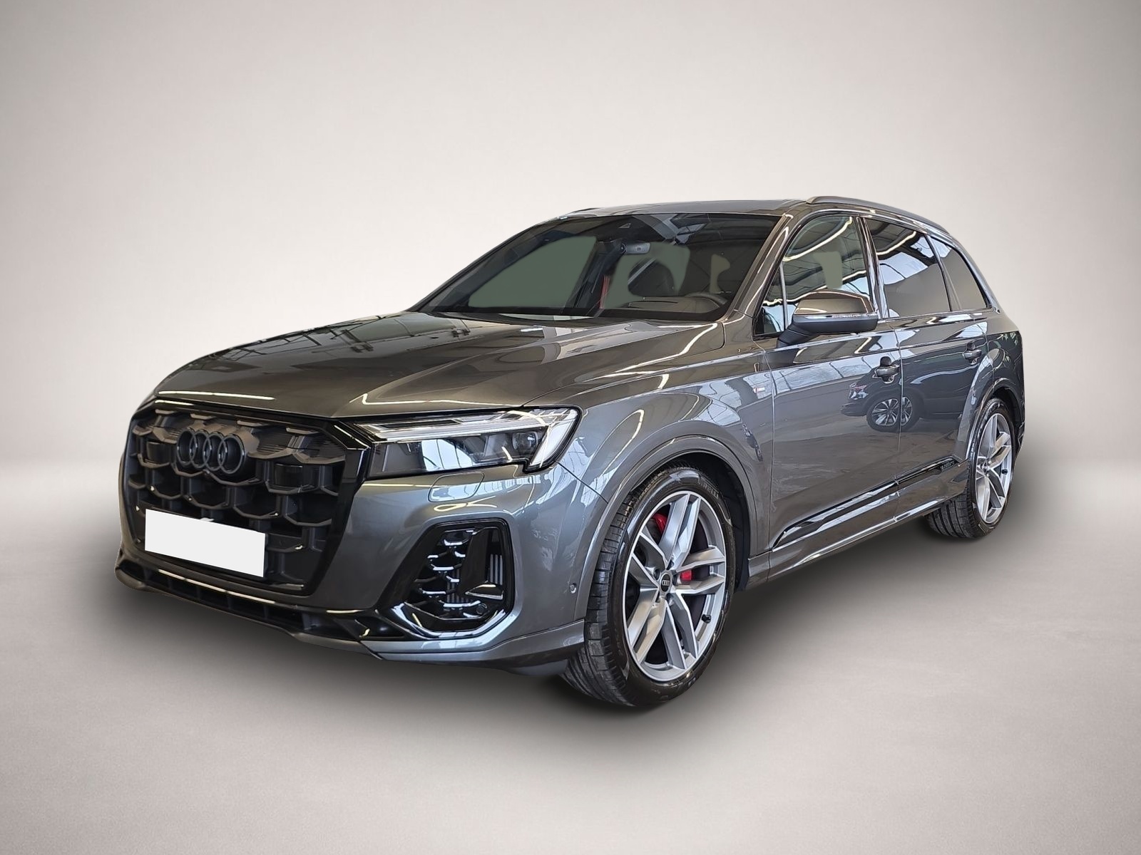 Audi Q7 (06/2025, Benzin)