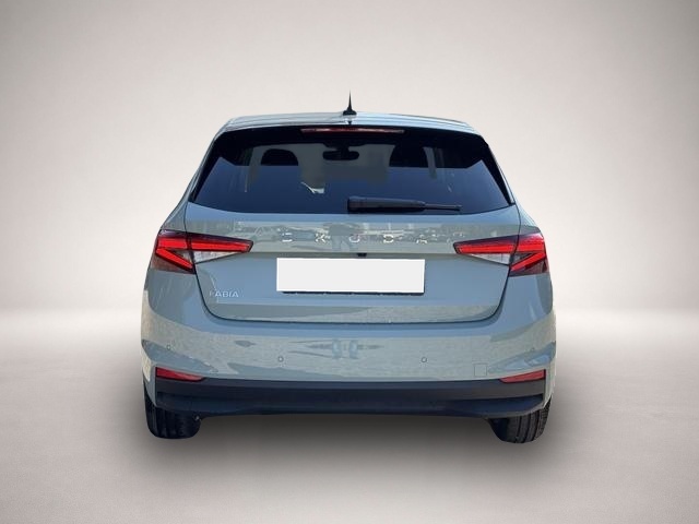 Skoda Fabia, image 3 of 5
