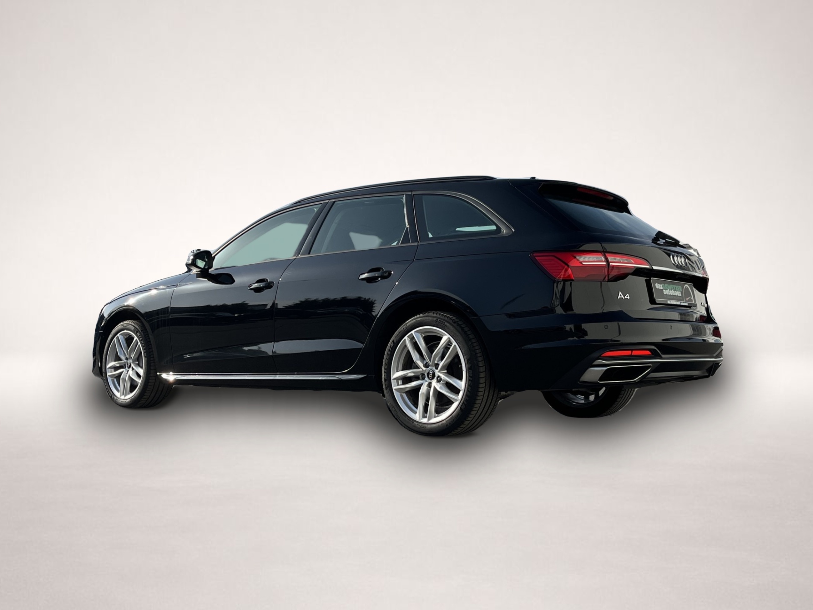 Audi A4 (12/2022, Diesel)