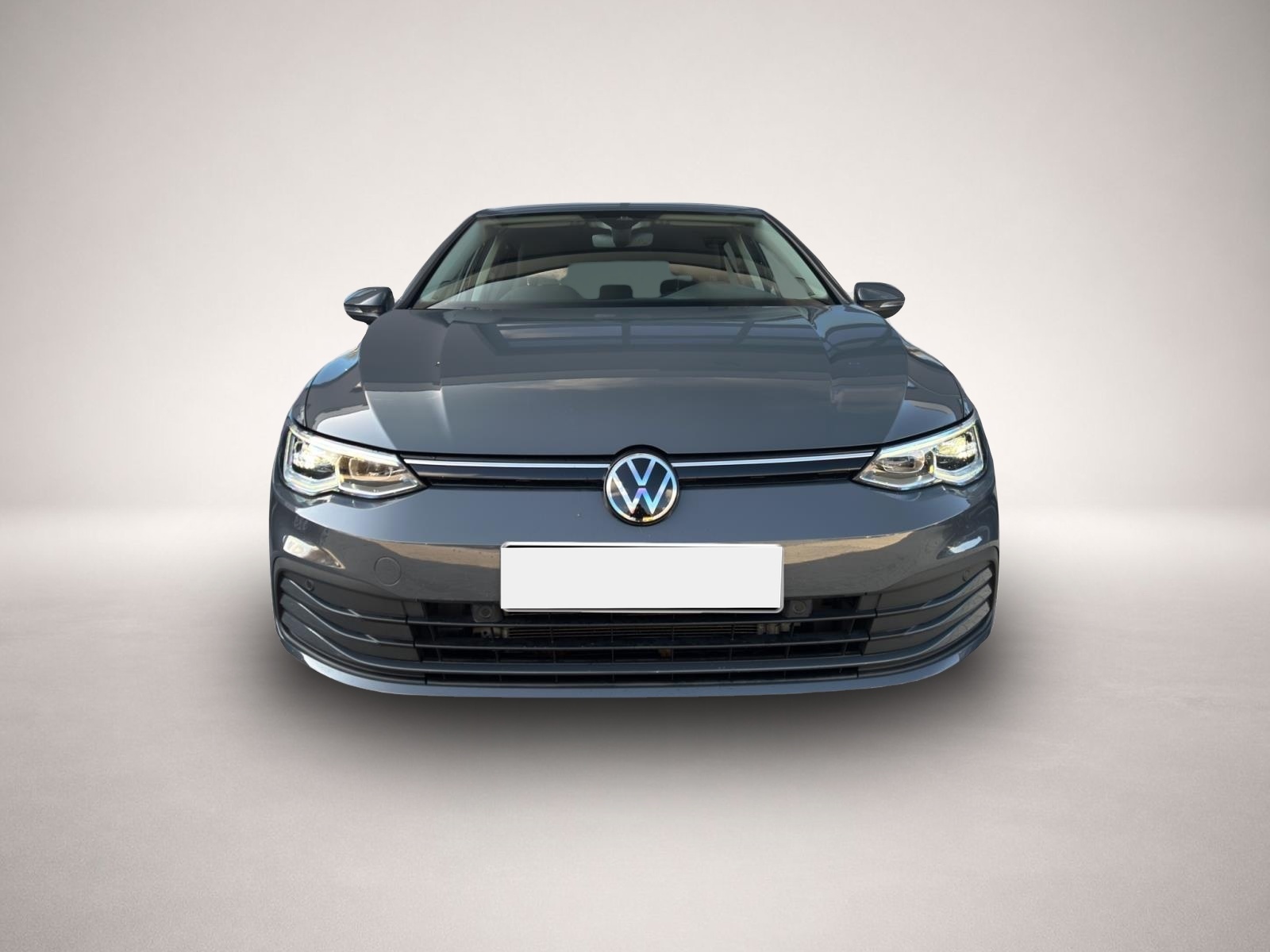 Volkswagen Golf (01/2023, Benzin)