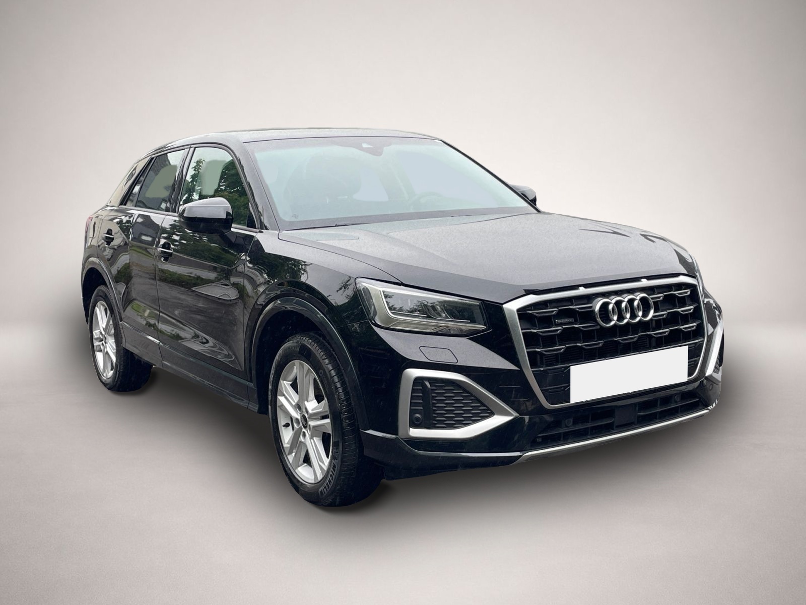 Audi Q2 (06/2023, Benzin)