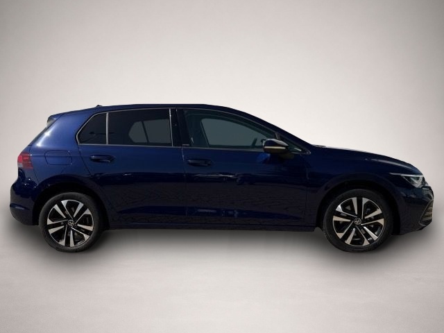 Volkswagen Golf (12/2020, Benzin)