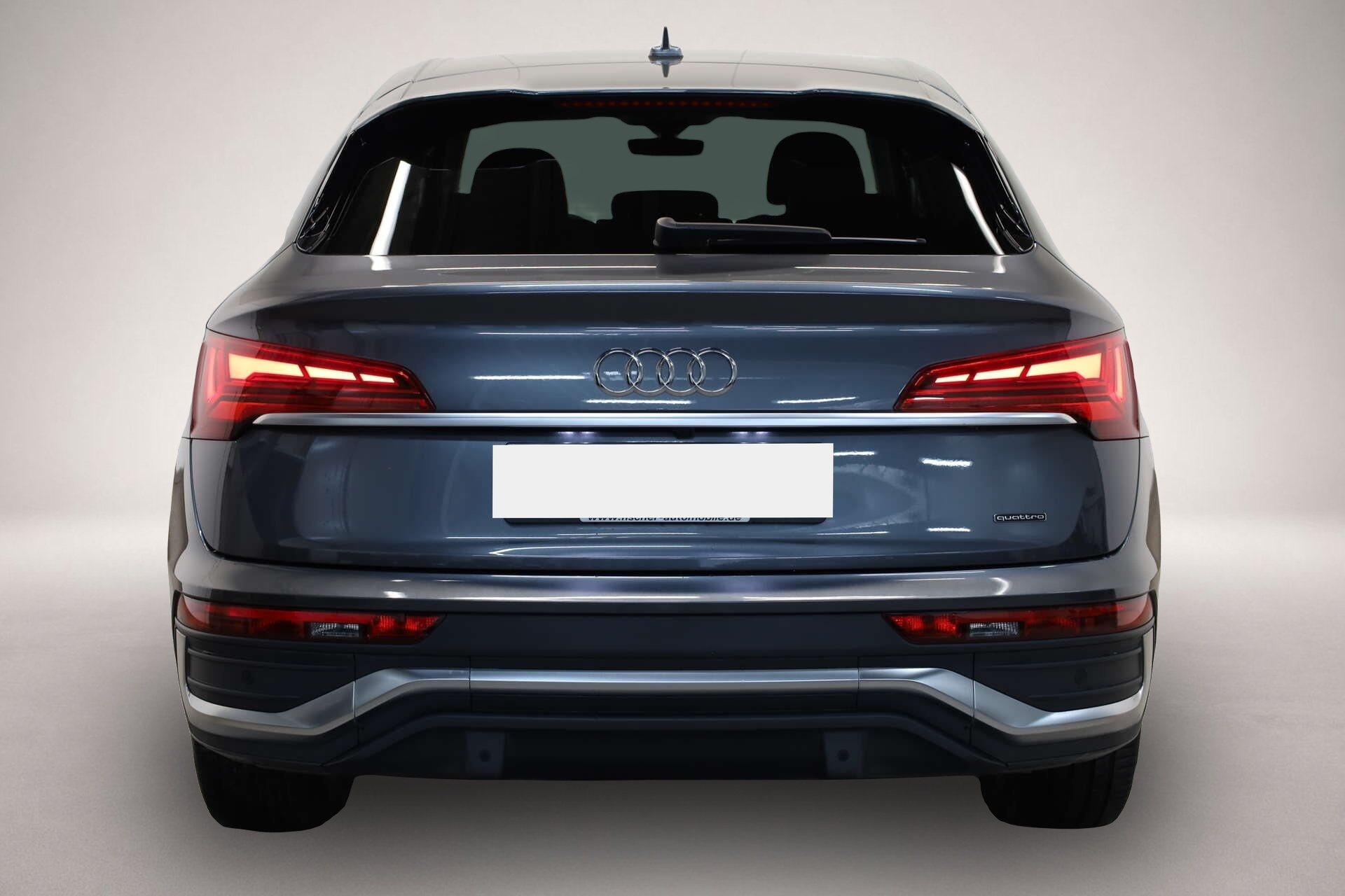 Audi Q5 (12/2022, Hybrid (Benzin/Elektro))