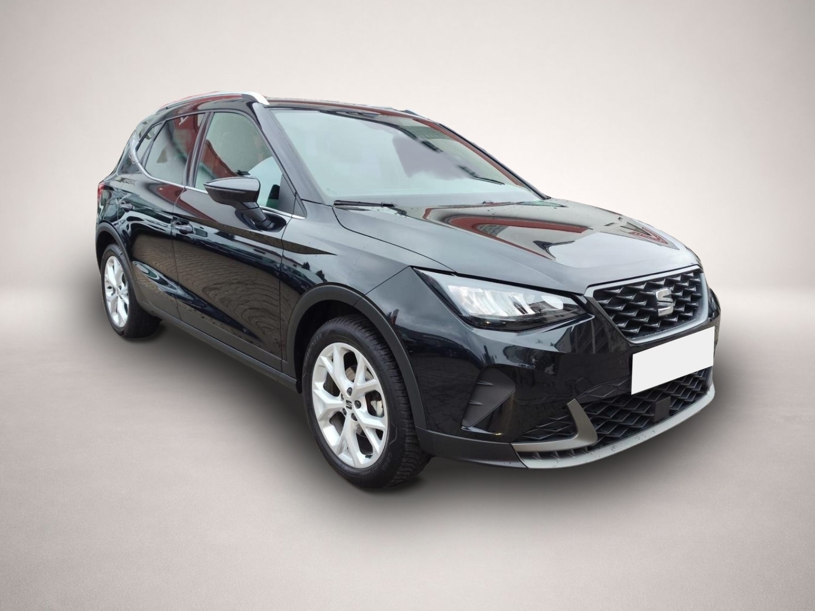 Seat Arona (06/2024, Benzin)
