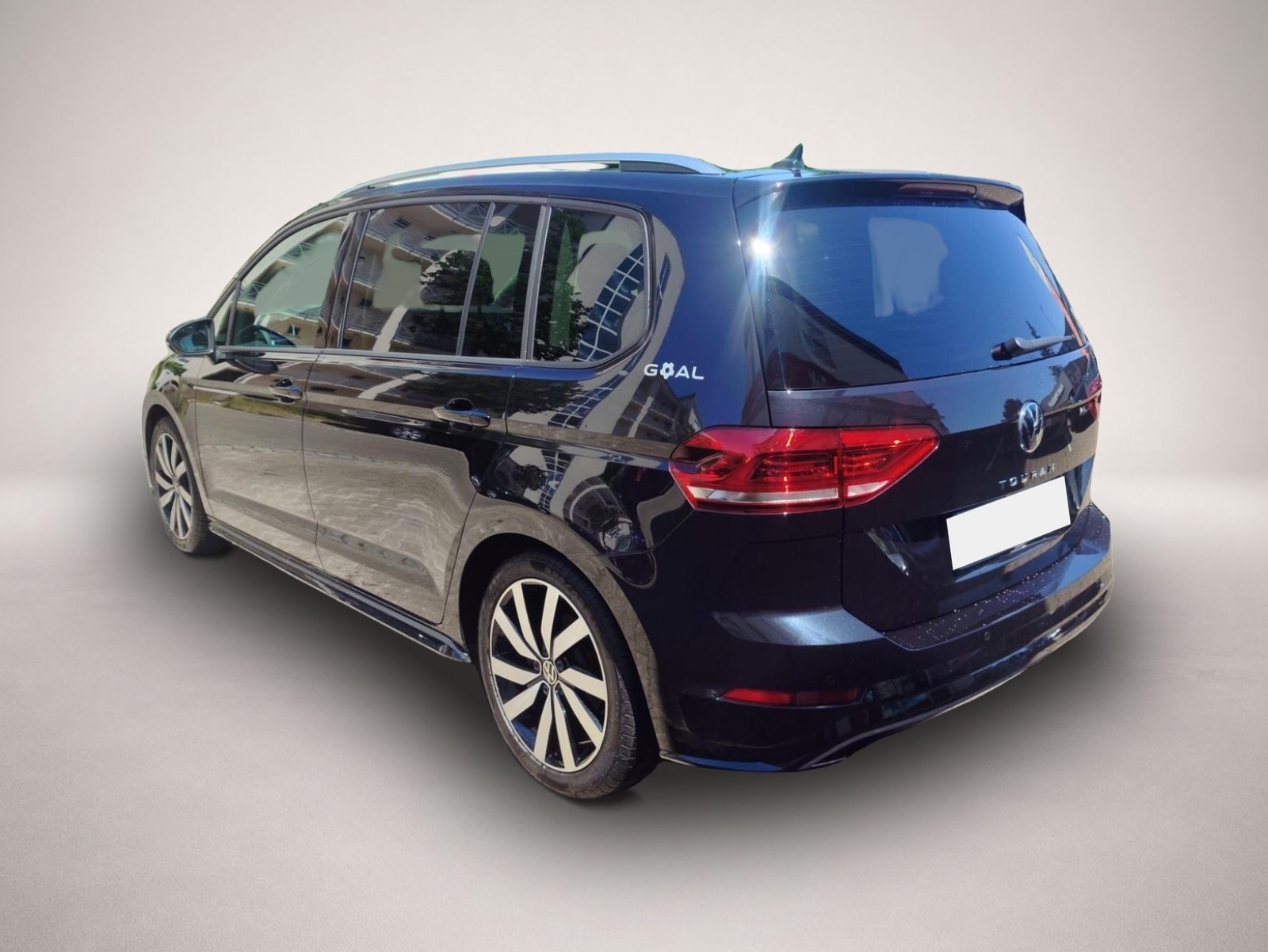 Volkswagen Touran (01/2025, Benzin)