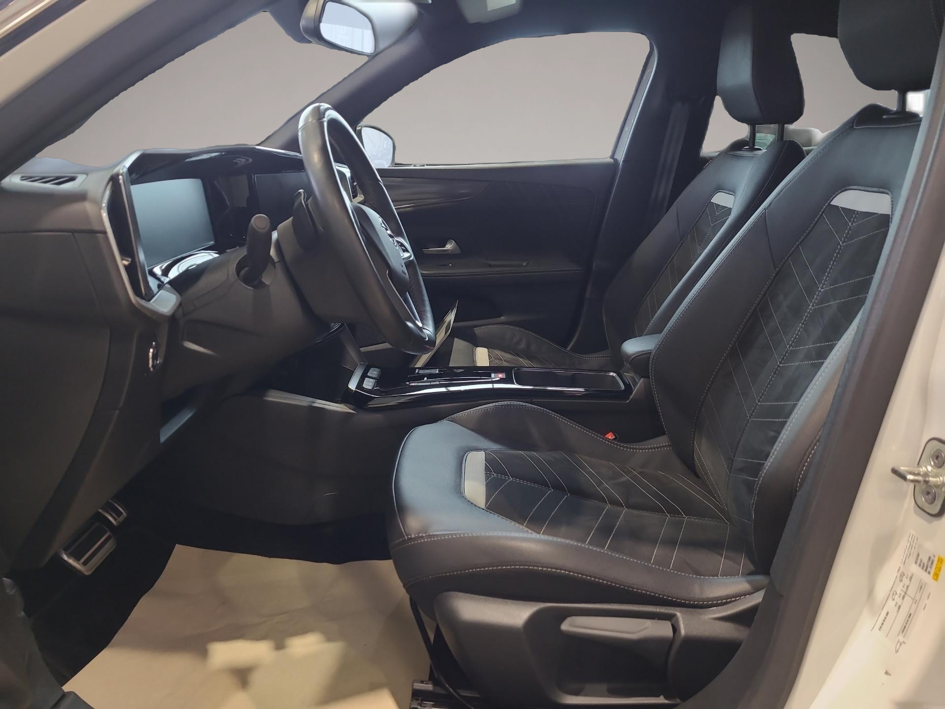 Opel Mokka (10/2022, Benzin)