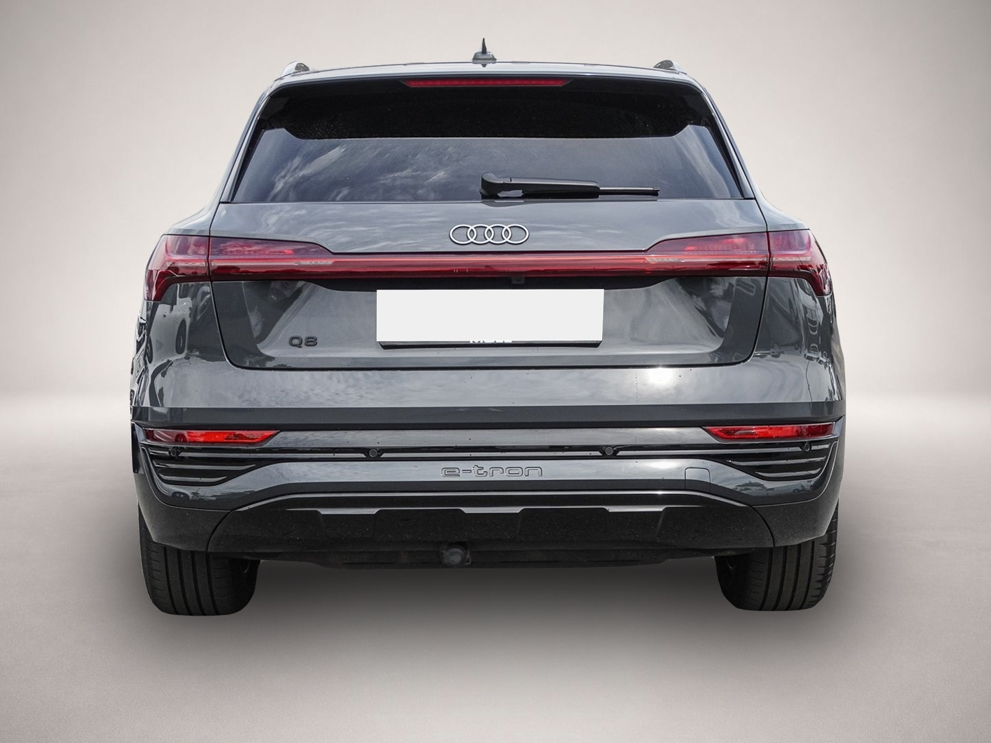 Audi Q8 e-tron (04/2023, ELECTRIC)