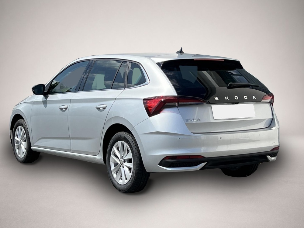 Skoda Scala (, Benzin)